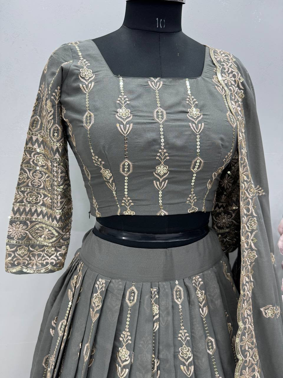 Ensemble Lehenga TISSEM