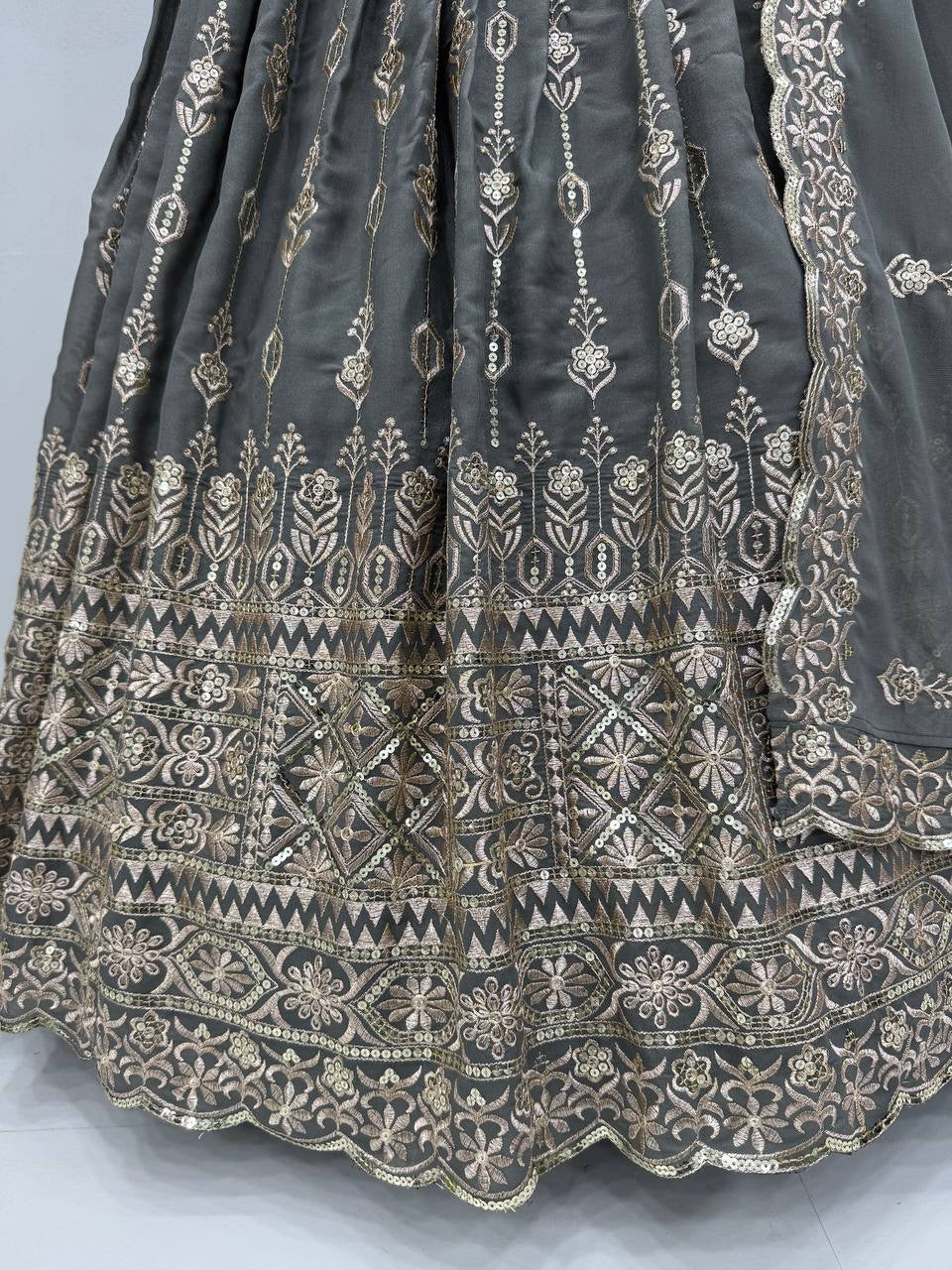 Ensemble Lehenga TISSEM