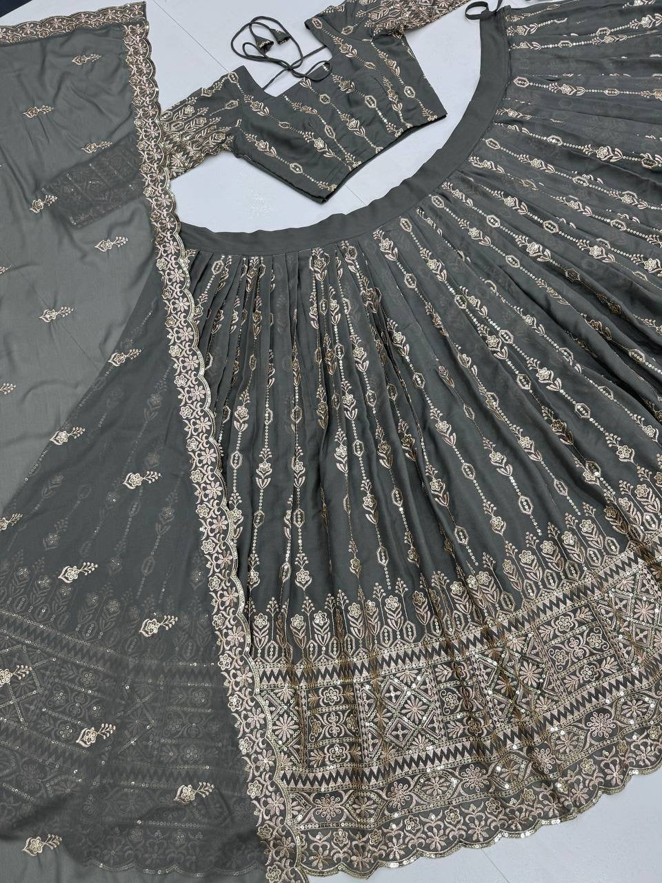 Ensemble Lehenga TISSEM